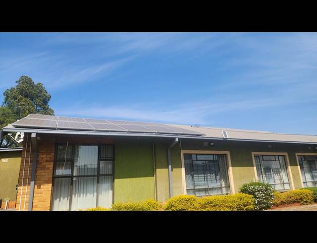 4 BEDROOM HOUSE FOR SALE IN SINOVILLE